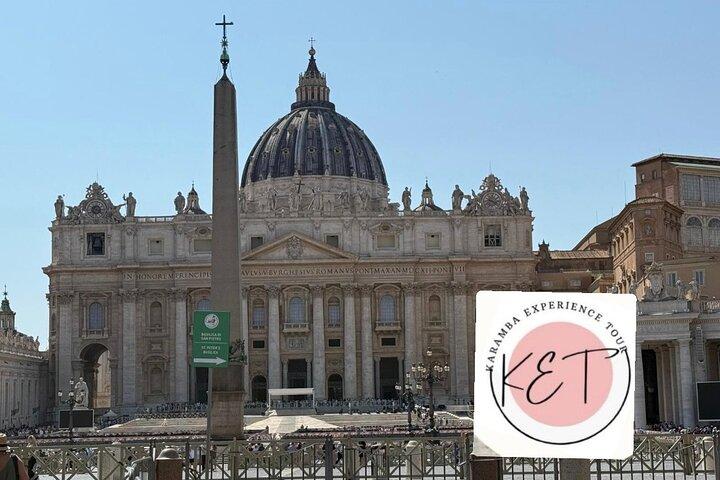 Guided Tour of St. Peter's Basilica in ENGLISH / SPANISH / GERMAN