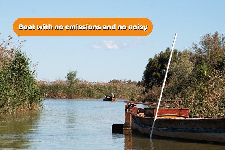 The Original Albufera Tour: Barraca, Boat Ride & Local Guide