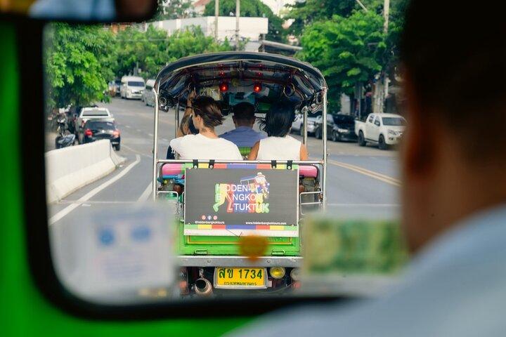 2 Hours TukTuk Adventure Bangkok Highlights