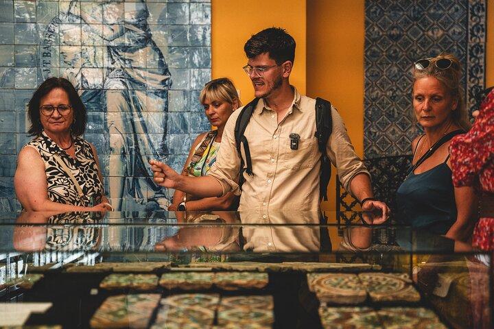 Guided tour of Porto Old Town in German with insider tips