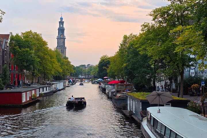 Amsterdam Evening Cruise in Small Group
