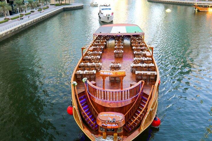 Dubai Marina Luxury Dhow Cruise with Radisonblue catering