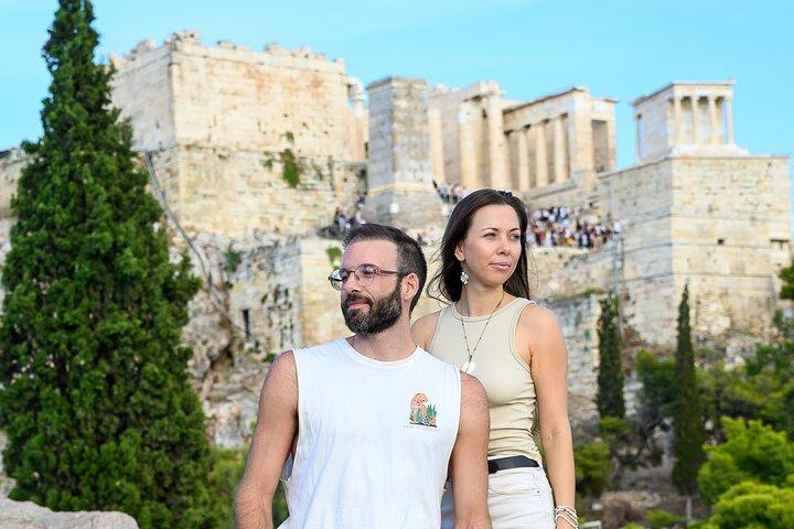 Private Photowalk in Athens: Acropolis and Old Town Photoshoot