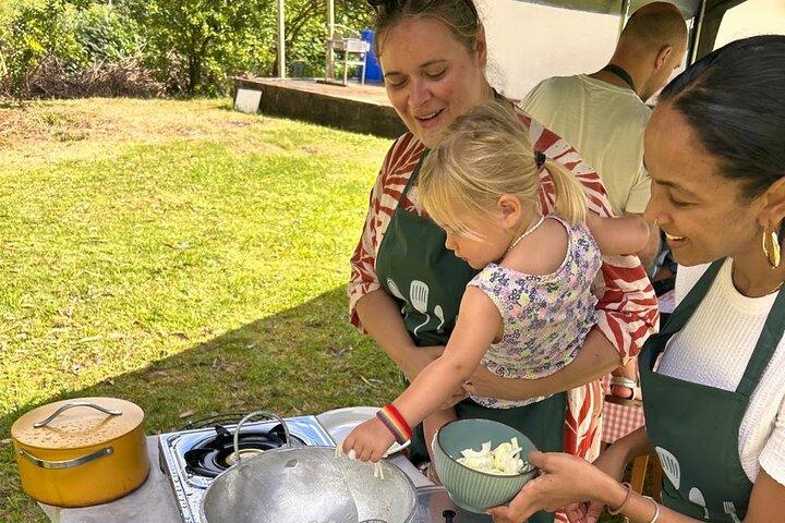 Outdoor Traditional Cooking Class in Mauritius