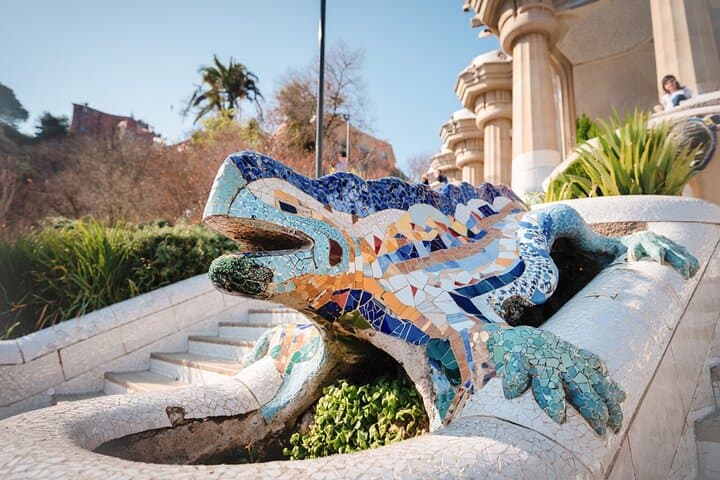 Exclusive Park Guell Tour with Skip the Line Access