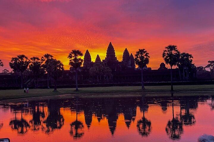 2 Day Angkor Wat Kulen Mountain Beng Mealea Floating Village Tour