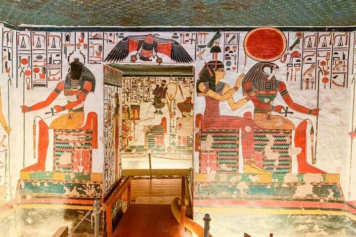 Valley of the Queens and King Tuts Tombs Hatshepsut in Luxor
