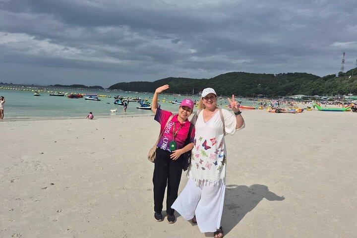 Bangkok: Pattaya Truth Sanctuary & Coral Island Private Tour