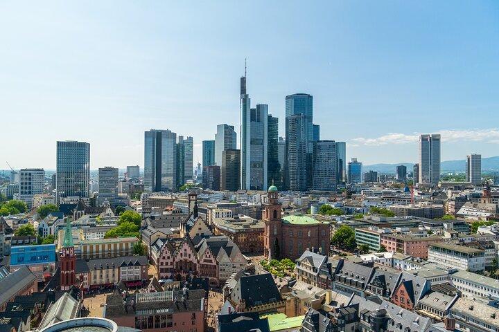 Frankfurt Airport Pickup and 1 Hour City Sightseeing Tour