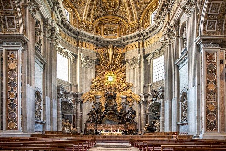 Skip the Line St Peter Basilica Papal Tomb Tomb With Audio Guide