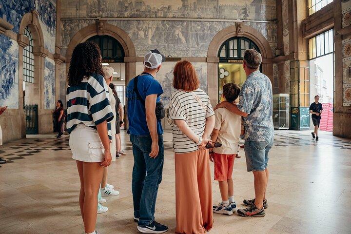 Best of Porto Walking Tour: Small Group Experience & Local Guide