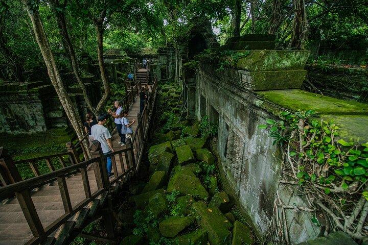 Angkor Wat one Day Private Tour for All Highlight Angkor Tour