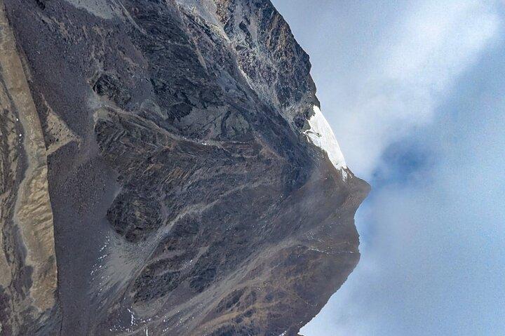 Private 4x4: Huayna Potosí Glacier & Lagoons trek (West side)