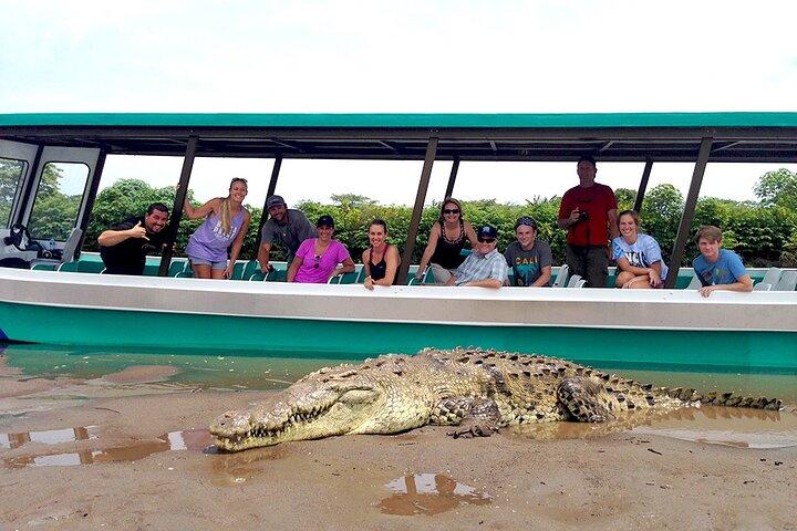 Crocodile River Adventure Tour in Costa Rica