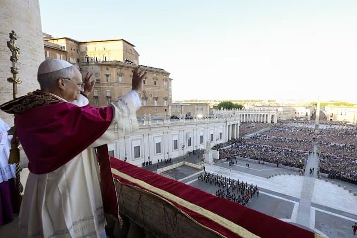 Vatican: Papal Audience with Pope Leo XIV – Reserved Spot & Guide