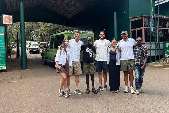 Ngorongoro Crater Private 4-Day Tour Karibu Heritage House