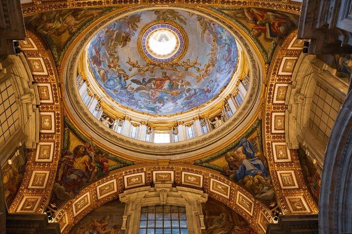 Tour of the Basilica of Guadalupe with Plaza de las Tres Culturas