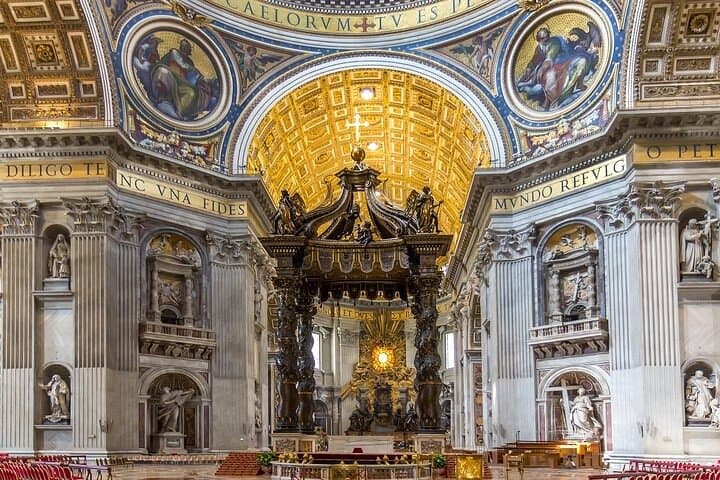 St Peter's Basilica with Audio Guide Fast Access and Papal Tombs