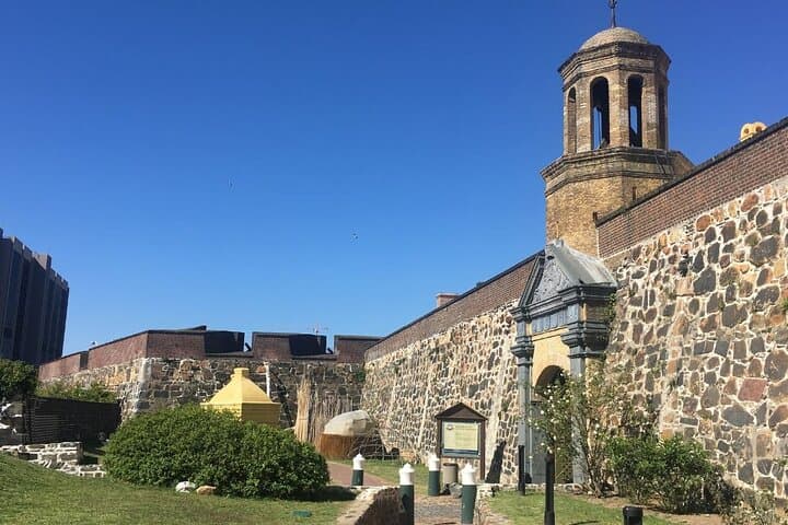 Cape Town live guided Urban Safari: Inner City Tour