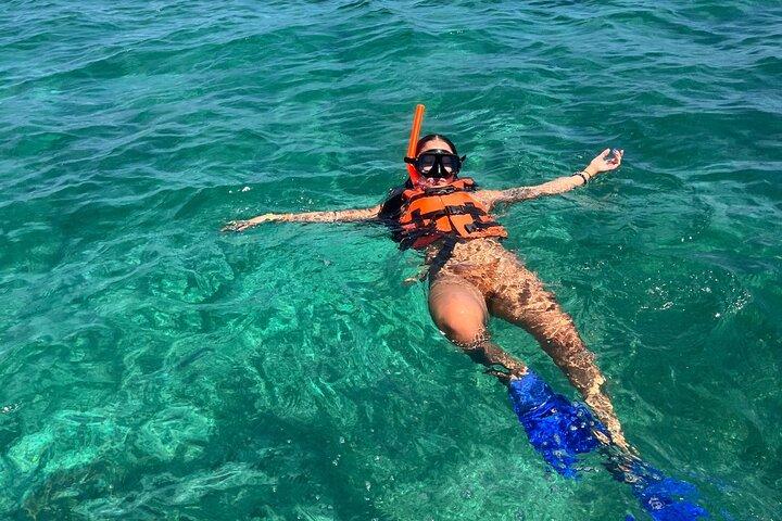 Speedboat and Snorkeling in Cancun with Mayan Ceremony & Tasting
