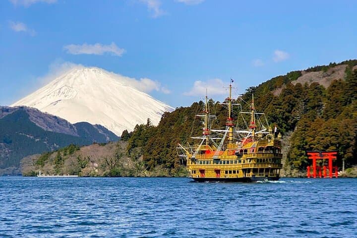 Mount Fuji, Hakone and Owakudani One Day Bus Tour from Tokyo