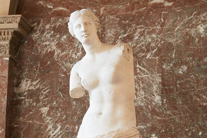 Paris Best of Louvre Guided Tour with Pre booked Tickets