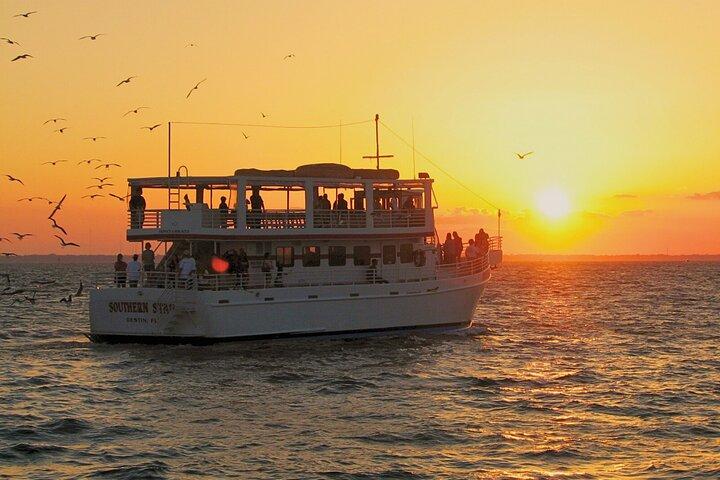 Sunset Dolphin Cruise in Destin