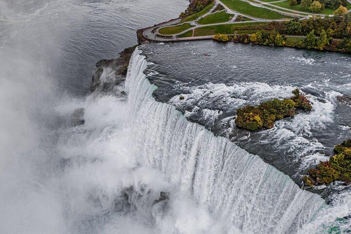 Niagara Falls Express Tour, Maid of the Mist and Trolley Tickets