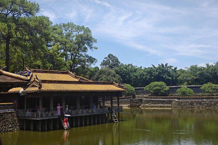 Hue: Royal Tombs Tour - Visit 3 Best Tombs & Pagoda