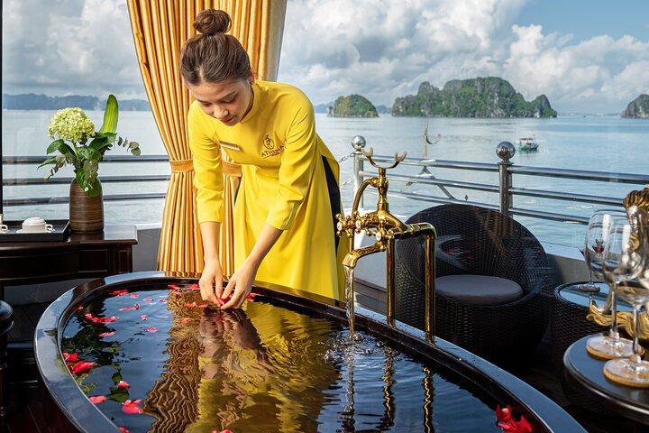 Halong Bay 2D1N Luxury Tour on Athena Cruise from Hanoi