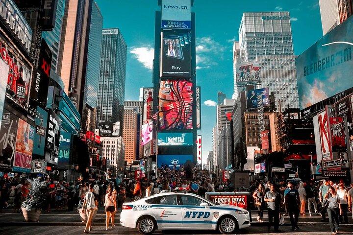 Private Transfer: NYC Airports to/from Manhattan – Up to 3