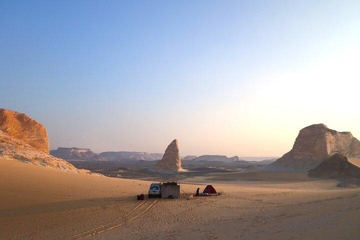 Package 4 Days ElFayoum Oasis White Desert and Bahariya Oasis