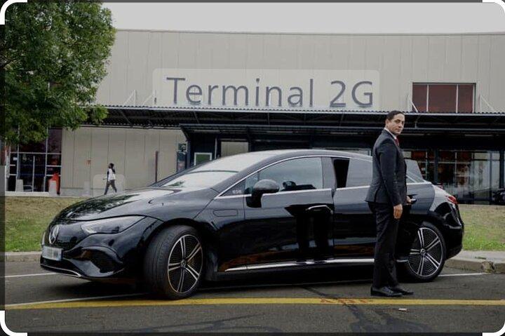 Private Transfer CDG & Orly ↔ Paris & Disneyland | Meet & Greet