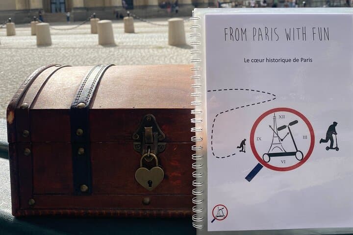 Treasure Hunt Through Historic Paris: Panthéon to Louvre