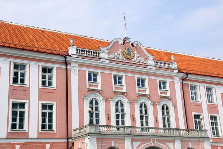 Tallinn Premium Small-Group Tour for Cruise Guests with Free Time