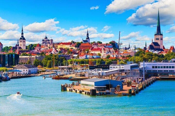 Tallinn Premium Small-Group Tour for Cruise Guests with Free Time