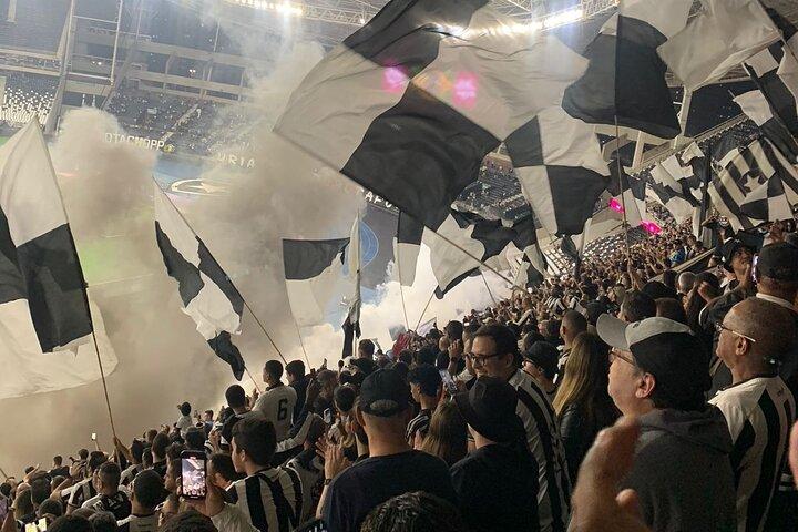 Rio de Janeiro: Join a Botafogo soccer game with transport