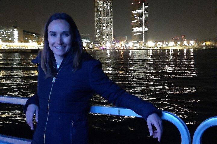 Evening Cruise with Dinner and Drinks in Barcelona