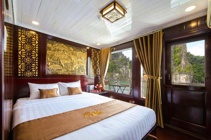 Bai Tu Long & Ha Long Bay 3-Day 2-Night Cruise from Hanoi