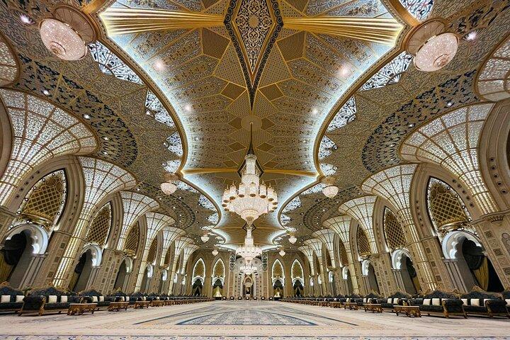 Qasr Al Watan–Explore the Presidential Palace & Cultural Landmark