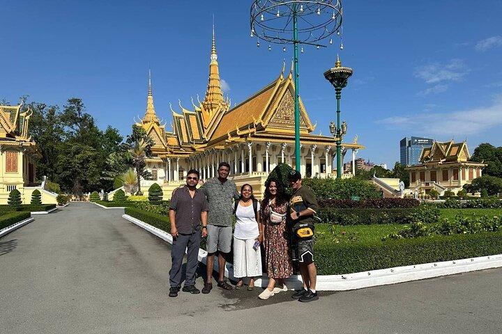 Phnom Penh Full Day Tour with Sunset Cruise