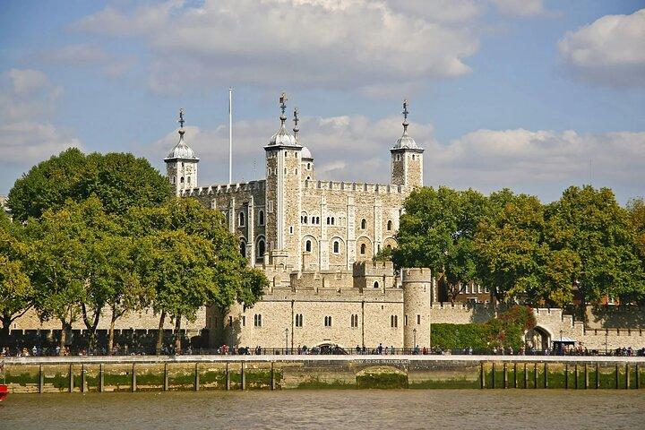 Tower of London and Crown Jewels Exhibition Ticket with options