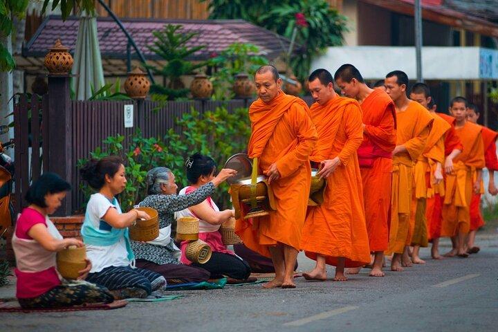 Luang Prabang Private Cultural, Museum and Kuang Si Waterfall
