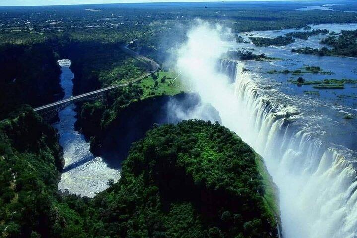 Victoria Falls private Guided tour Zambian Side and Zimbabwe