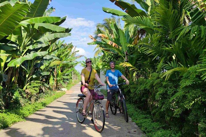Cu Chi Tunnels & Mekong Delta Small Group
