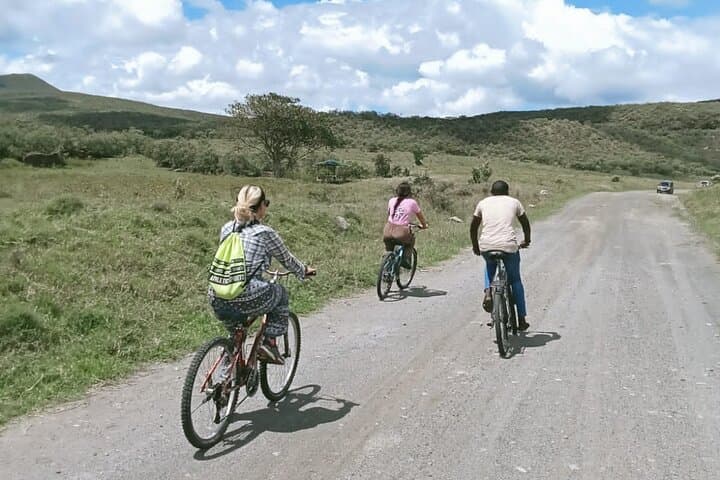 Day tour to Hell's Gate National Park and Lake Naivasha Boat Ride