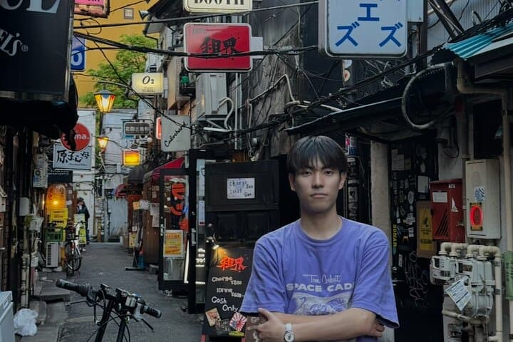 Tokyo Customizable Private Walking Tour with a Local Guide