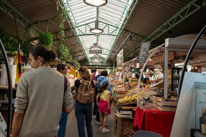 Paris Guided Food Tour by Bike - Ile de la Cité and Marais