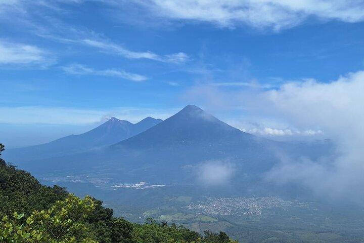 Pacaya Volcano Guided Trek from Antigua