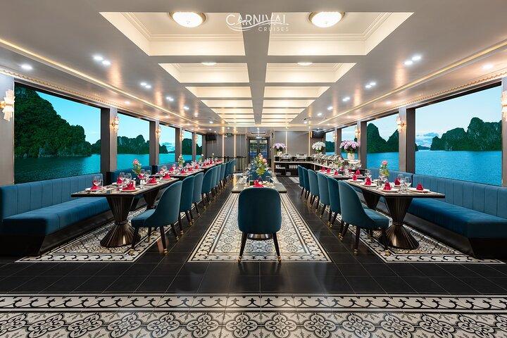 Hanoi to Halong Bay 5-Star Cruise with Party, Kayaking & Buffet